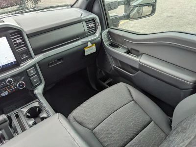 2026 Ford F-150 — photo 16 view