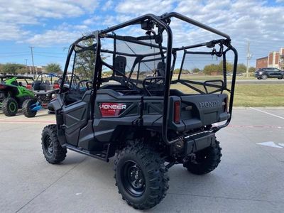 2025 Honda Pioneer 1000-5 - Photo 5