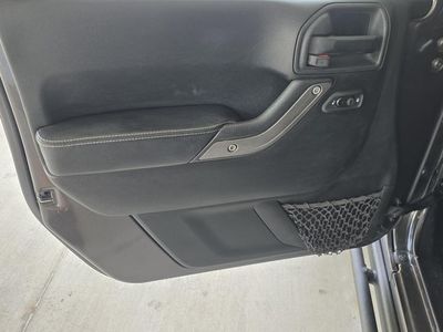2018 Jeep Wrangler JK — photo 27 view