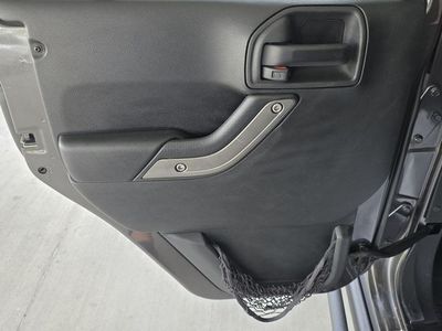 2018 Jeep Wrangler JK — photo 28 view