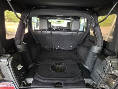 2018 Jeep Wrangler JK — photo 14 view