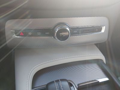2022 Volvo XC90 Recharge Plug-In Hybrid - Photo 18