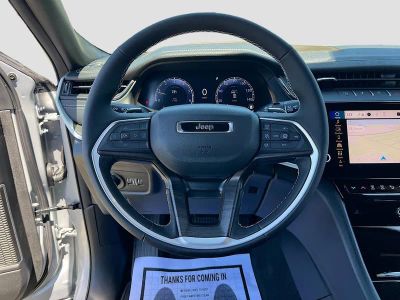 2026 Jeep Grand Cherokee L — photo 11 view