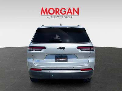 2026 Jeep Grand Cherokee L — engine compartment view
