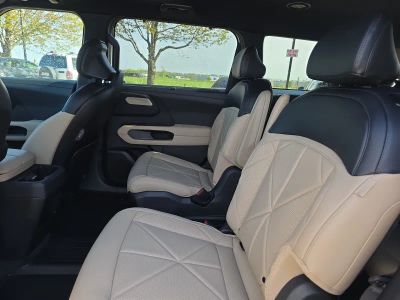 2027 Kia Telluride Hybrid — photo 18 view