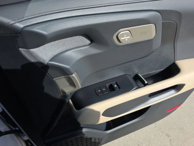 2027 Kia Telluride Hybrid — photo 21 view
