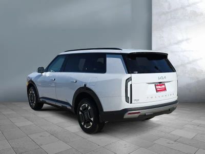 2027 Kia Telluride Hybrid — interior view
