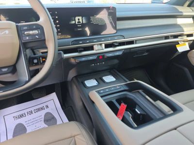 2027 Kia Telluride Hybrid — photo 13 view