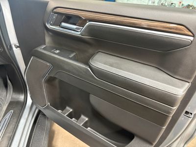 2024 Chevrolet Silverado 1500 — photo 21 view