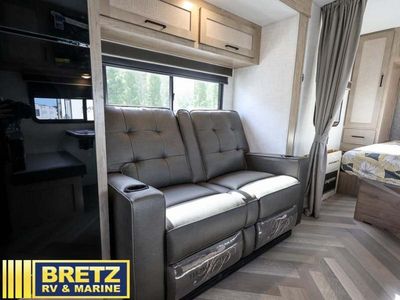 2025 Ember RV E-Series - Photo 12