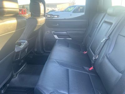 2022 Toyota Tundra 4WD — photo 17 view