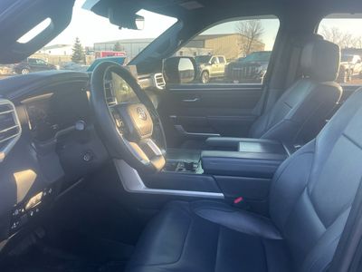 2022 Toyota Tundra 4WD — photo 9 view
