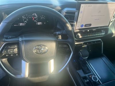 2022 Toyota Tundra 4WD — photo 14 view