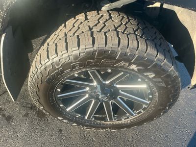2022 Toyota Tundra 4WD — photo 22 view