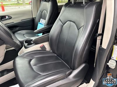 2023 Chrysler Pacifica Hybrid - Photo 51