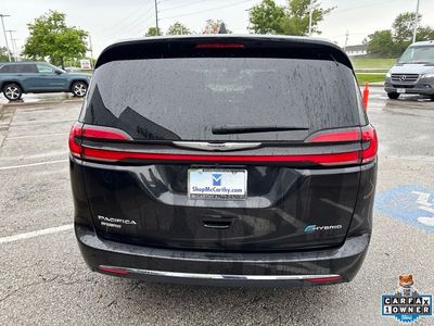 2023 Chrysler Pacifica Hybrid - Photo 21