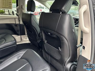 2023 Chrysler Pacifica Hybrid - Photo 37