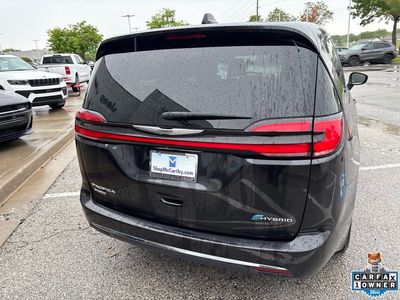 2023 Chrysler Pacifica Hybrid - Photo 22