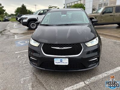 2023 Chrysler Pacifica Hybrid - Photo 9