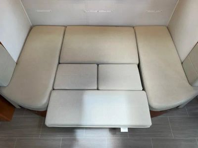 2018 Leisure Travel Vans UNITY — photo 8 view