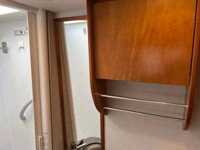 2018 Leisure Travel Vans UNITY — photo 17 view
