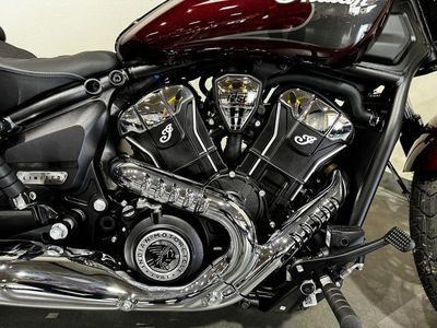 2025 Indian Motorcycle Super Scout Maroon Metallic with Graphics - Photo 11