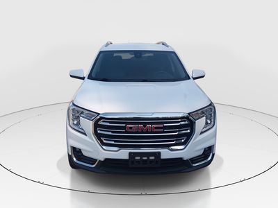 2023 GMC Terrain - Photo 2
