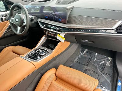 2027 BMW X6 — photo 21 view