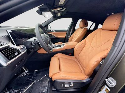 2027 BMW X6 — photo 14 view