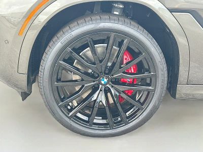 2027 BMW X6 — photo 23 view