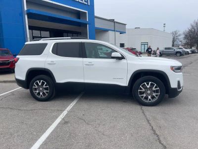 2023 GMC Acadia - Photo 2