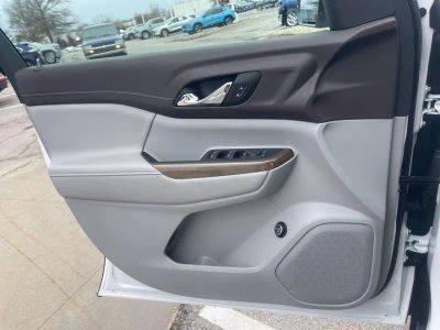 2023 GMC Acadia - Photo 36