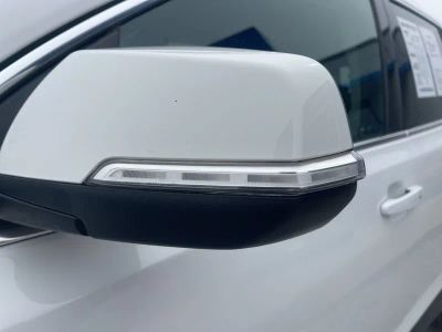 2023 GMC Acadia - Photo 11