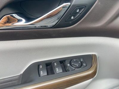 2023 GMC Acadia - Photo 37