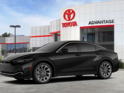 2026 Toyota Crown - Photo 4
