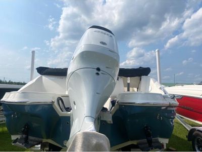 2024 Stingray DC 231 - Photo 3