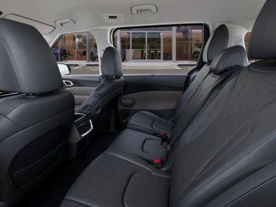2026 Kia Carnival Hybrid — photo 18 view