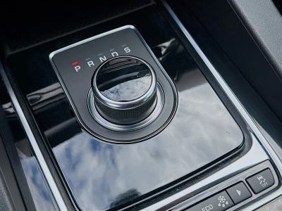 2020 Jaguar F-PACE — photo 15 view
