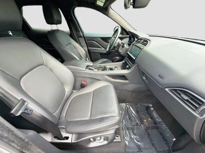 2020 Jaguar F-PACE — photo 31 view