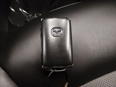 2025 Mazda CX-5 - Photo 15