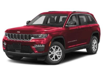 2023 Jeep Grand Cherokee Limited in Velvet Red Pearlcoat — front three-quarter view