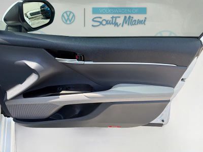 2023 Toyota Camry — photo 33 view