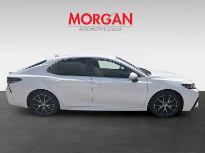 2023 Toyota Camry — photo 8 view