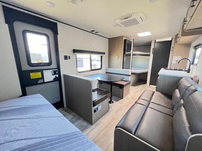 2026 Jayco PROWLER LYNX - Photo 12