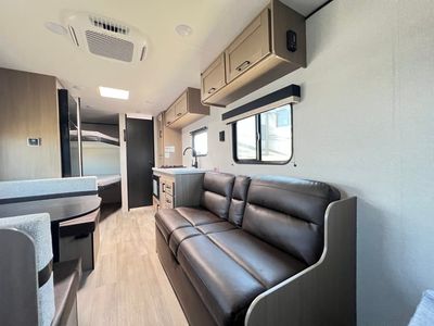 2026 Jayco PROWLER LYNX - Photo 5