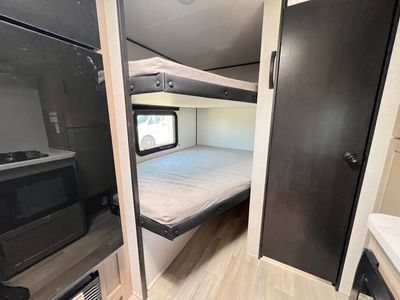 2026 Jayco PROWLER LYNX - Photo 15