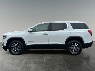 2022 GMC Acadia — detail view