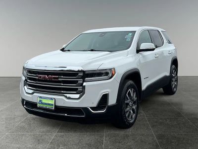 2022 GMC Acadia — rear three-quarter view