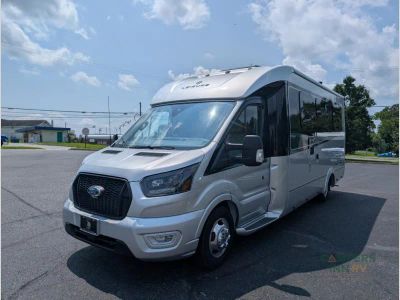 2025 Leisure Travel Vans Wonder — front three-quarter view