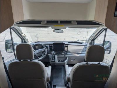 2025 Leisure Travel Vans Wonder — photo 17 view